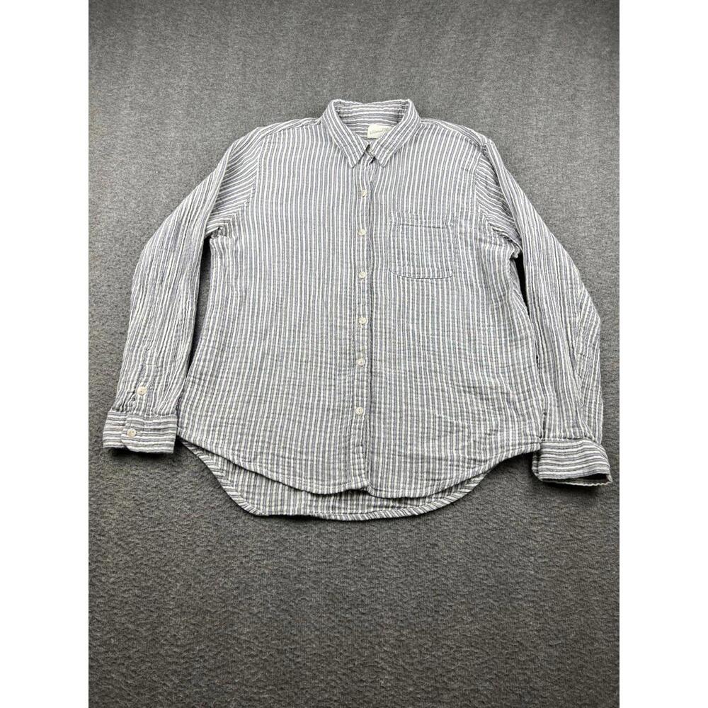 Universal Thread Men‎ Size Medium Casual Button Up Shirt